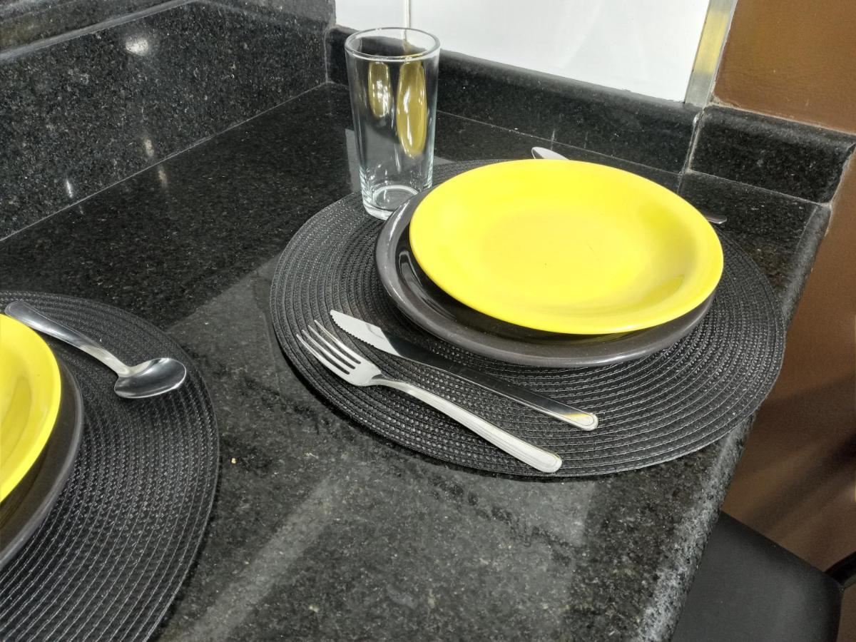Fantástico apartamento no centro de Curitiba Exterior foto