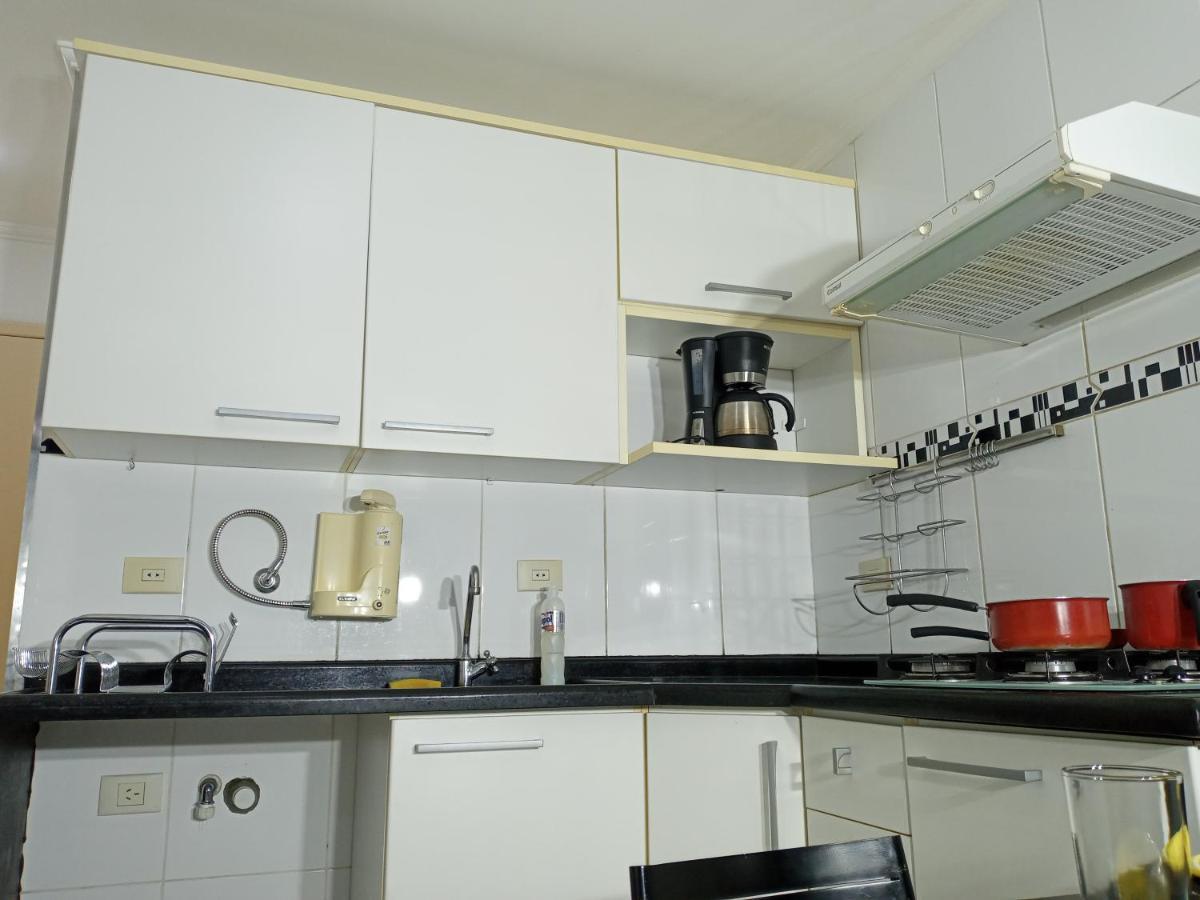 Fantástico apartamento no centro de Curitiba Exterior foto